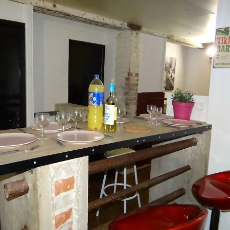 Sylvie Studio Apartment *